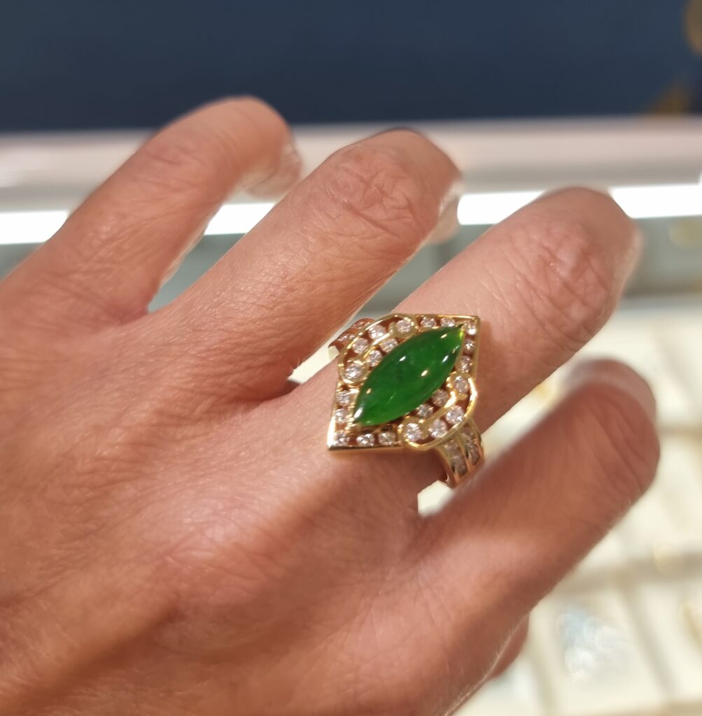 Jade Diamond Ring Peranakan style Type A Jadeite
